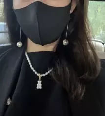 착용감이 편하고 숨막히는것도 확실히 덜 한것 같아요 
