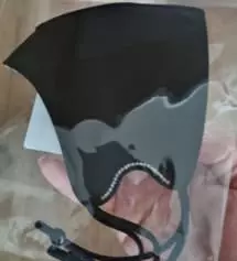 늘애용하는 큐빅마스크  늘검정만 쓰게되서 요번에는검정만 시켰는데 편하고 어떤옷이라