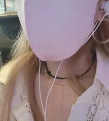 매번 큐빅 없는거로 사다가 큐빅 있는거로 샀는데 너무 이쁘네요