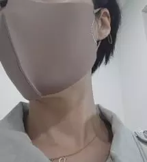 넘넘 이뻐요~^^  이전에 핑크 블랙 화이트 샀구요~  이번엔 엄마선물로 브라운도 추가 