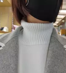 블랙을 데일리로 착용해서 5개구입했어요~ 핏이 이쁘고 큐빅이 넘 사랑스런 줄로그마스