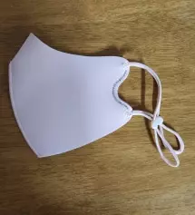 제가 쓴 걸 보고 예쁘다고 몇 번이나 말해준 분께 선물해드렸어요 저도 너무 맘에 든답