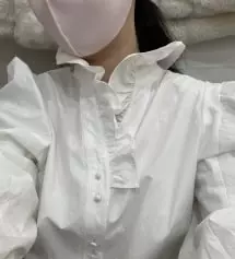 얼굴이 사는 마스크에요 저는 핑쿠가 제일 예쁜것같아요^^ 블랙도 화이트도 무난한데 조