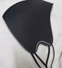 요  이쁜이 마스크는 몇개째인지 모르겠네요..   뜰때마다 쟁겨놓고 구매합니다~!!!