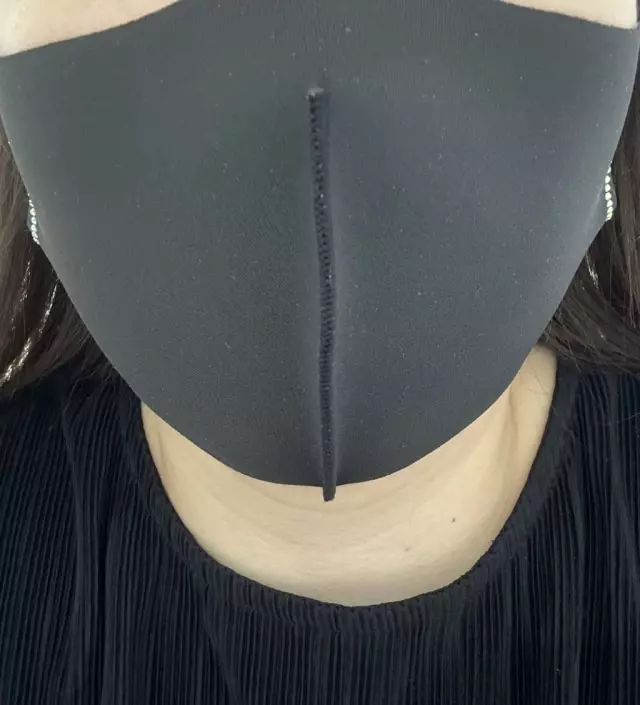 마스크는 얼굴에 직접 닿는 부분이라 재질이 진짜 중요한데 와 정말 보들보들 너무 좋아