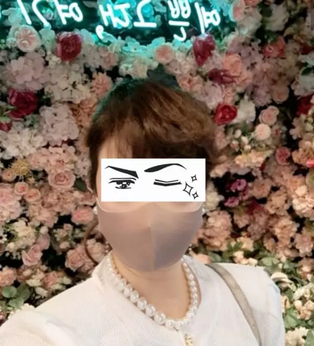 세일해서 저렴하게 구매했습니다. 좋아요 . 요즘 마스크를 잘 안하지만 그래도 쟁기게 