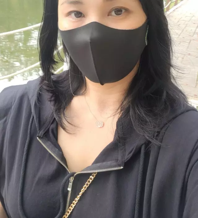 마스크 요즘엔 잘 안쓰지만 날씨가 추워져서 또 필요해진 계절이예요
