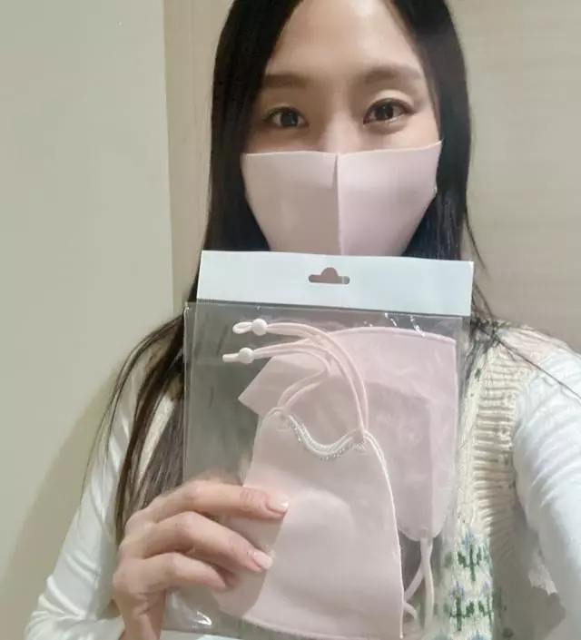 운동할때 사용하기도 너무 좋은것 같아요~~~
