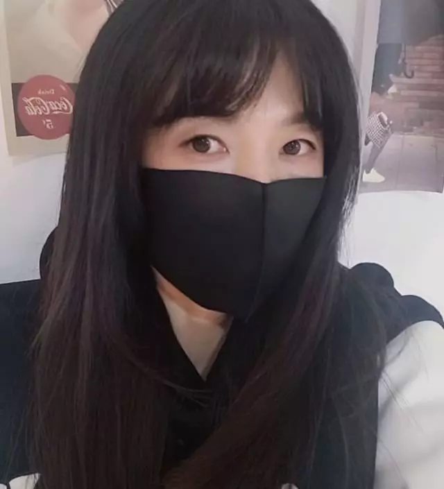 예쁘게 잘 착용하고다녀요  다른 마스크는 눈에 들어오지도 않을만큼 길이조절도 할수 