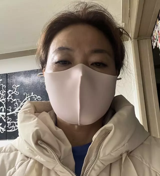 큐빅이 반짝반짝 이쁘네요~
