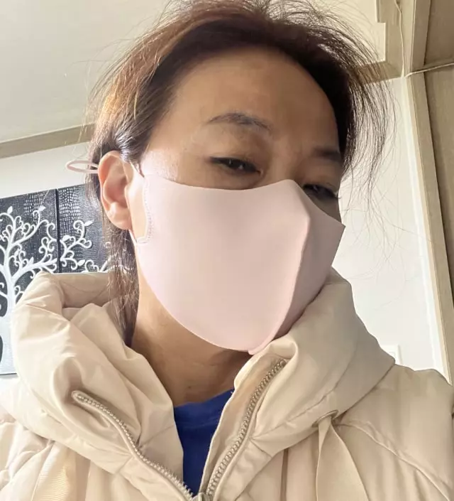 큐빅이 반짝반짝 이쁘네요~
