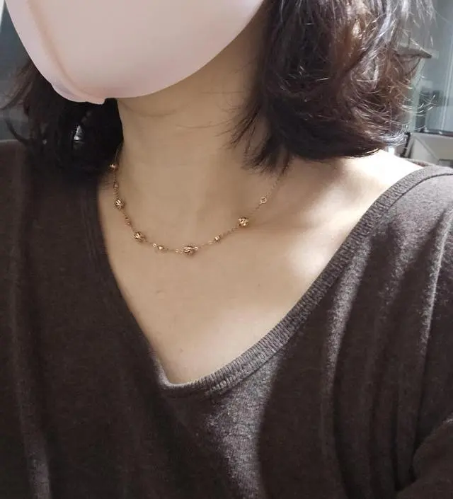 큐빅 박혀있어서 고급 스러운데 핑크라 이쁘기 까지~
