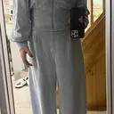 색상이 너무너무 이뻐요. 
벨벳이라서 따뜻함은 말할것도