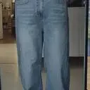 생각보다 바지통이 엄청크네요 두께도 도톰해서 겨울동안 