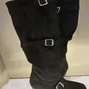 겨울에 어떤옷에 신어도 스타일 살려줄듯한 부츠네요. 고