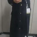 브라운계열의 코트가 두벌이나 있어서 네이비로 구매했는데