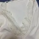 어깨가  마니파진 브이넥 안에 받혀입을려고 햇는데 딱이