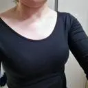 블랙.아이보리    다  주문해서  입고있어요~^^
너