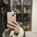 조금무거운데 무스탕이 독특하고 이뻐요 만족합니다^^
적