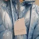 색상이 굿입니다 한번쯤은 화사하게 입는것도. 기분전환.