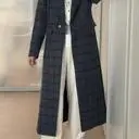 정말 사길 잘했어요. 클래식 하면서도 빈티지한 코트 입