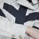 블랙과 화이트 조합이 예뻐요.
착용시 멋스럽고 예쁘지만