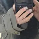 예뻐요..예뻐요.블랙색도 나옴좋겠어요
너무예쁨니다. 예