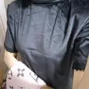 옷이 많아도 이너로 입을거는 늘 부족한지.옷 갈망때문에