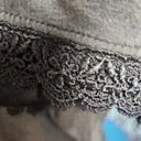 고급져요.무난하게. 작년에 스카이 블루.아이보리 샀었는