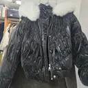 비슷한 다른  패딩도 줄로그에서 구매했는데..
옷을 좋