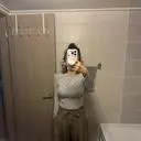 기장도 너무 길지 않아 좋아요 사이즈도 넉넉해서  편안