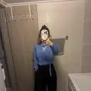 흔하지 않은 블루라 예뻐요~소재는 좀 얇은편이고 끈을 