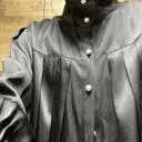 광이 도는 재질이라 고급짐이 있어요.
세일로 두 컬러 