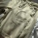 도톰하고 핏도 너무 이쁘고 편해요~ 겨울에 이거 하나면