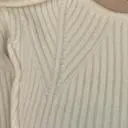 겨울에 잘입었다가 뭐가묻어서 아쉬웠는데 세일하길래 득템