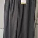 스판끼 있어 편하고  딱 떨이지는핏이  날씬해  보입니