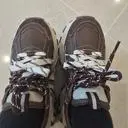 신발 정말 가볍고 편해요
디테일도좋고 너무 가벼워서 굽