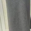 도톰하니 겨울 모직 원단이네요 라인이 예쁘고 따뜻하게 