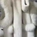 퍼베스트랑 코디해서 입으려고머플러도
구매했어요
페이크퍼