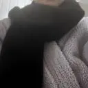 크림색상재구매
롱퍼베스트 블랙색상과함께코디해 입으려고구