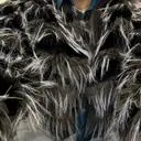 부드럽고 푸짐한 퍼 결이 정말 고급스러워요.
실물이 훨