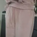 볼프기간에 득템 했네요,  부드러운 벨벳 소재인데 두툼