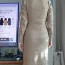 쫀쫀하고 두께감있어 한겨울에도 입을수 있을듯하고 신축성