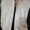 가볍고 따뜻하고 색깔도 예뻐서 여기저기 편하게 입기 좋