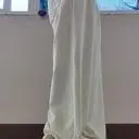 완전 와이드에요.ㅎ 수선해서 입을 생각으로 주문했어요.