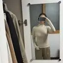 소재좋습니다 이너에입기도 좋고요.  다른색도살걸 후회가