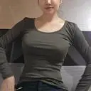 컬러가 독특해서 구입.소재,텍스쳐도 부드러워요.
다른옷