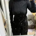 재질 얇고 부드러워서 이너로 입기에도 아주 좋아요. 이