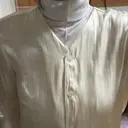 그냥 옷 입고있던것에 걸쳐 봤어요. 잘 갖춰입으면 이쁠