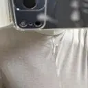 얇고 부드러워요. 다만길이가 짧은게 좀 아쉽습니다. 이